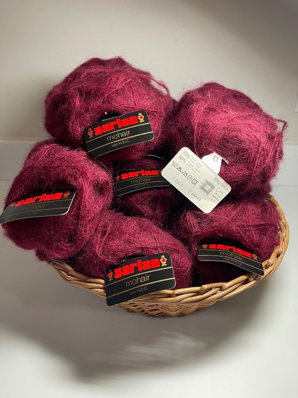 NWT 8 Skeins Aarlan Von H.E.C. Mohair Acrylic Yarn Balls H.E.C Switzerland